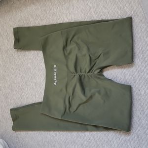 *SOLD* Alphalete amplify leggings
